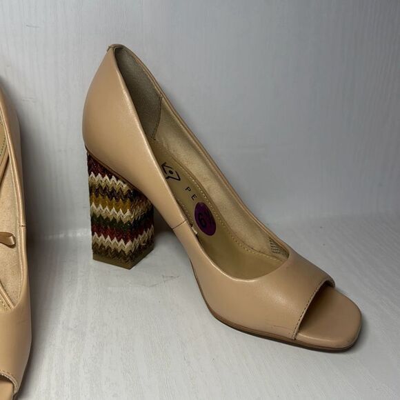 Katy Perry The Catie Chunky Block Heels Open Peep Toe Nude Size 6.5 - Picture 4 of 9